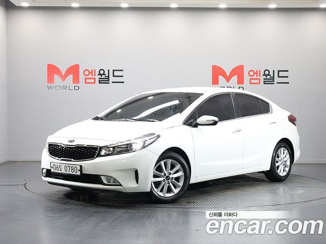 Kia K3 2016 — photo 1