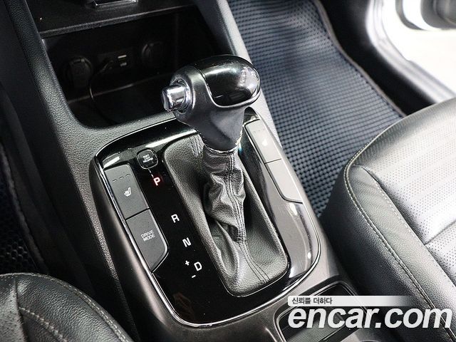 Kia K3 2016 — photo 9