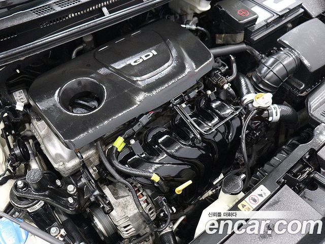 Kia K3 2016 — photo 19