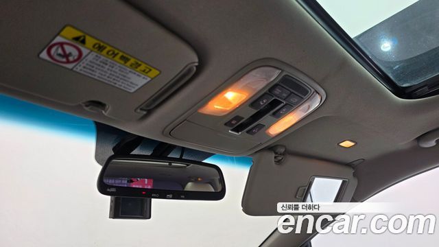Kia Canival 2018 — photo 22