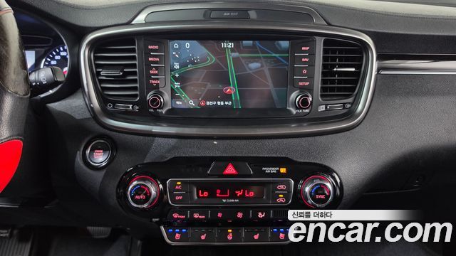 Kia Sorento 2019 — photo 19