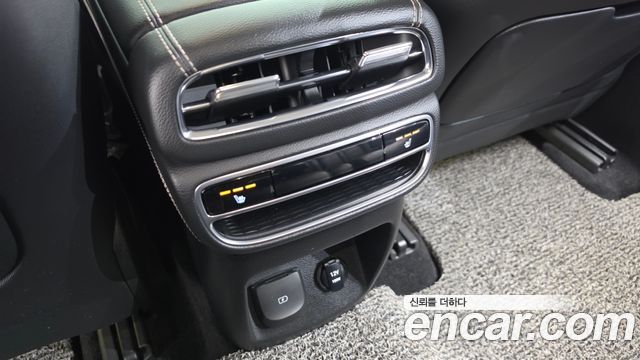 Genesis GV80 2020 — photo 19