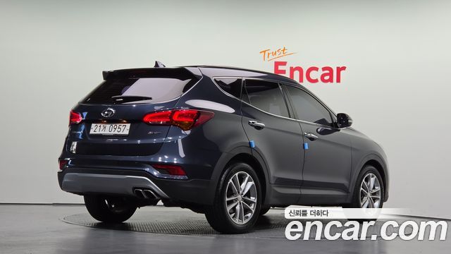 Hyundai Santafe 2016 — photo 2