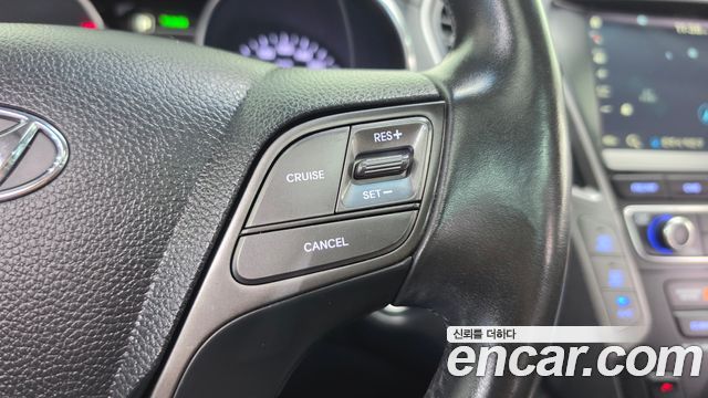 Hyundai Santafe 2016 — photo 22
