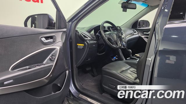 Hyundai Santafe 2016 — photo 16