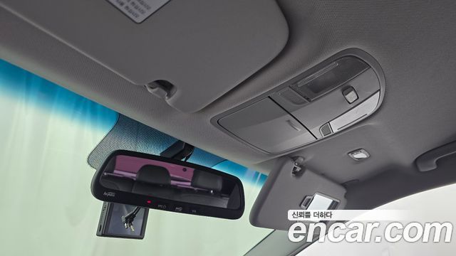 Hyundai i30 2017 — photo 18