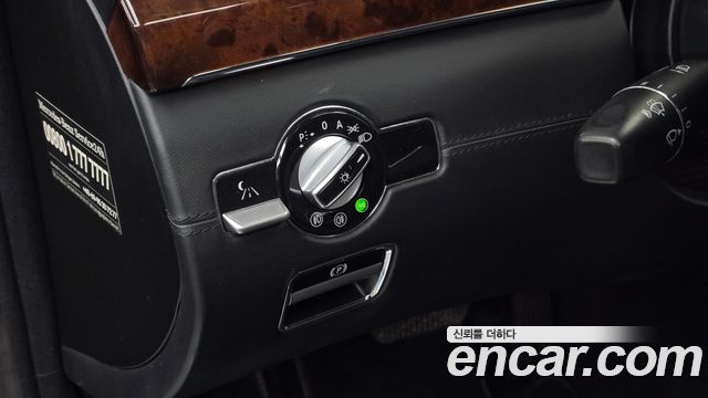 Mercedes-Benz S-Class 2008 — photo 17