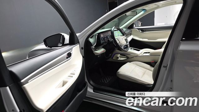 Hyundai Grandeur 2023 — photo 13