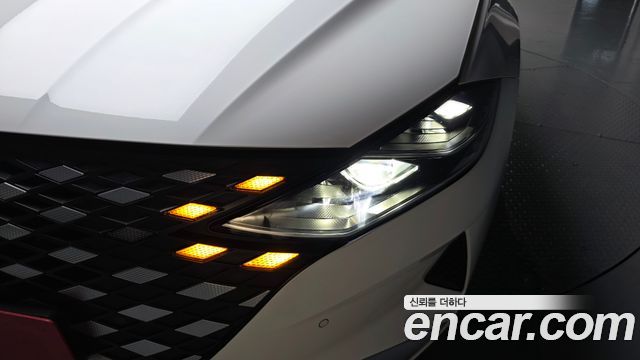 Hyundai Grandeur 2023 — photo 8