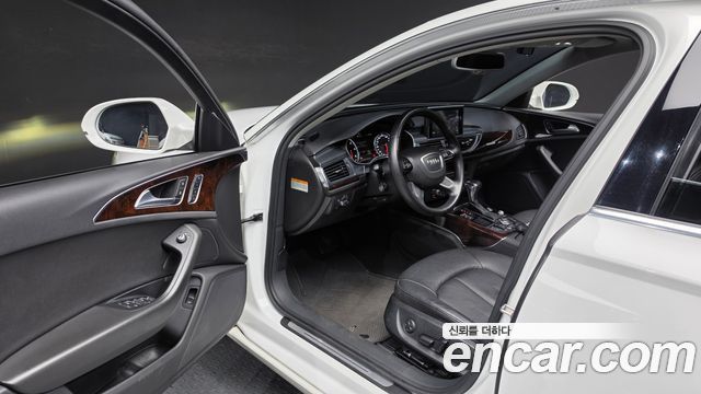 Audi A6 2014 — photo 10