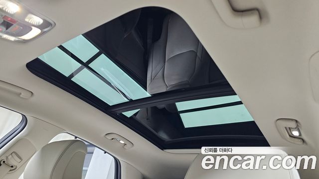 Genesis GV70 2024 — photo 22