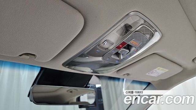 Genesis GV70 2024 — photo 25