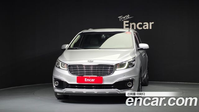 Kia Canival 2017 — photo 3