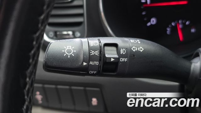 Kia Canival 2017 — photo 15