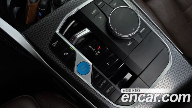 BMW i4 2024 — photo 12