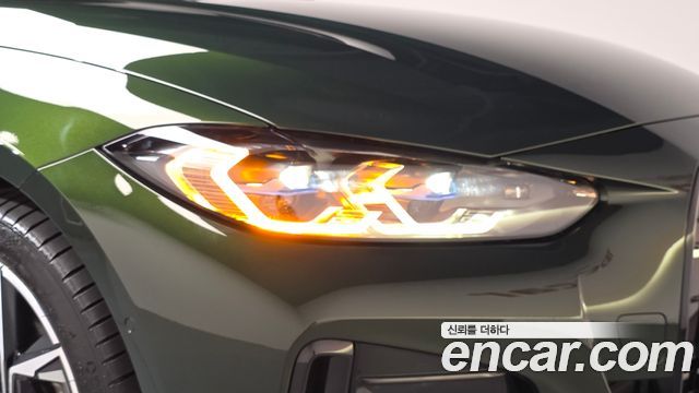 BMW i4 2024 — photo 8