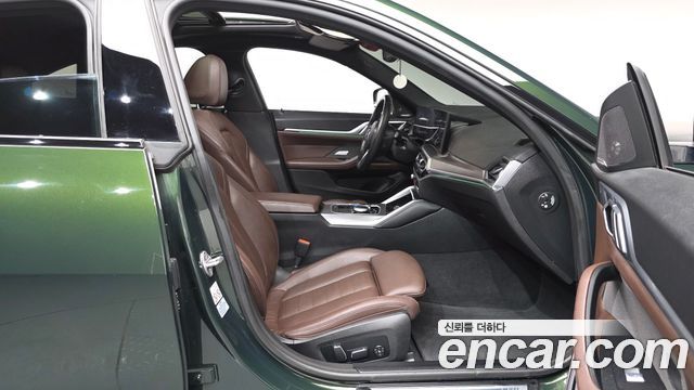 BMW i4 2024 — photo 16