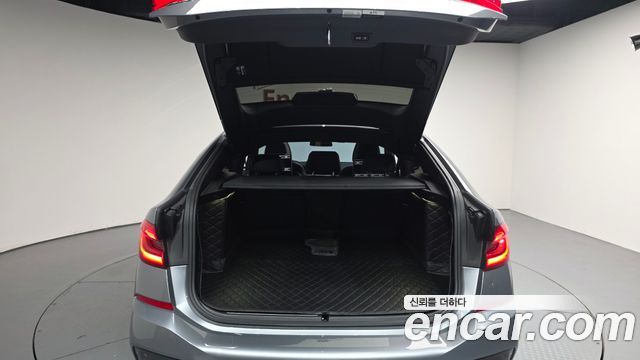 BMW Gran Turismo 2023 — photo 26