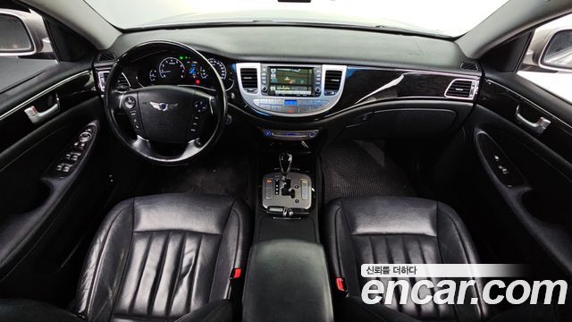 Hyundai Genesis 2012 — photo 10