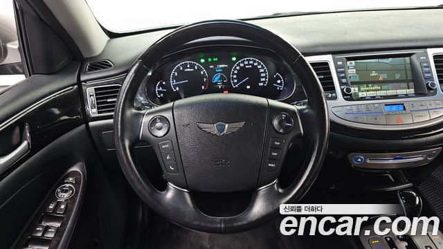 Hyundai Genesis 2012 — photo 18