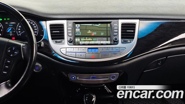 Hyundai Genesis 2012 — photo 20