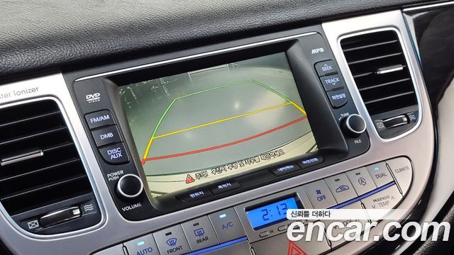 Hyundai Genesis 2012 — photo 22