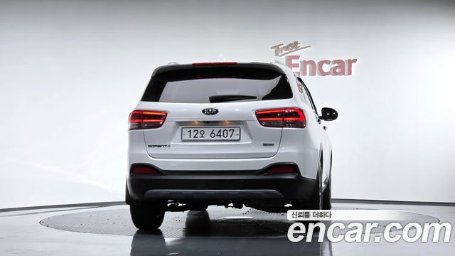 Kia Sorento 2015 — photo 4