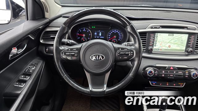 Kia Sorento 2015 — photo 19