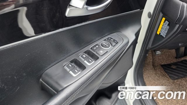 Kia Sorento 2015 — photo 29