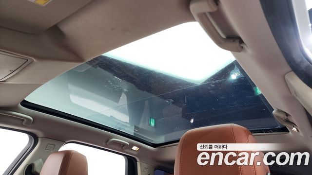 Land Rover Discovery Sport 2016 — photo 19