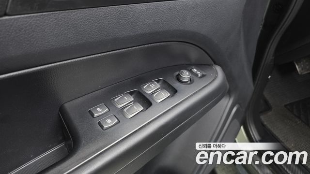 KG Mobility Rexton 2022 — photo 29