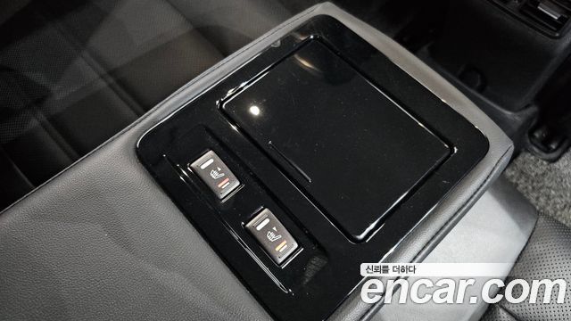 Renault Korea SM6 2017 — photo 32