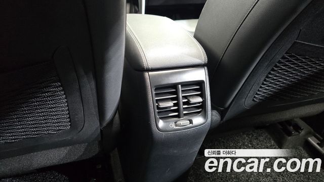 Kia Niro 2017 — photo 31