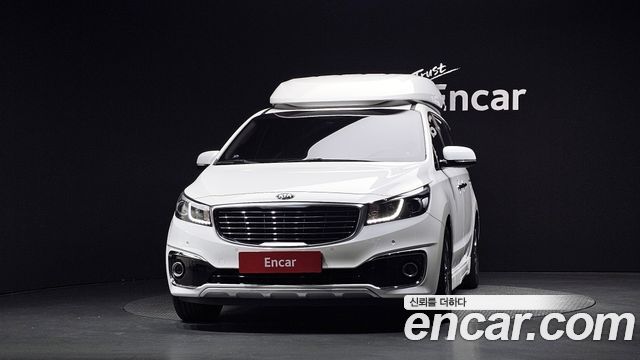 Kia Canival 2015 — photo 3