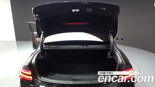 Genesis G80 2021 — photo 20