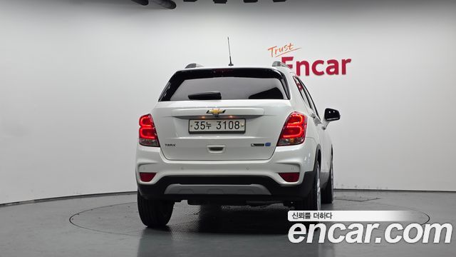 Chevrolet Korea Trax 2018 — photo 4