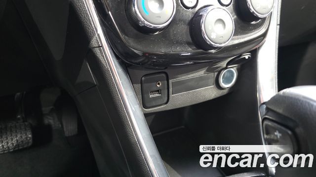 Chevrolet Korea Trax 2018 — photo 24