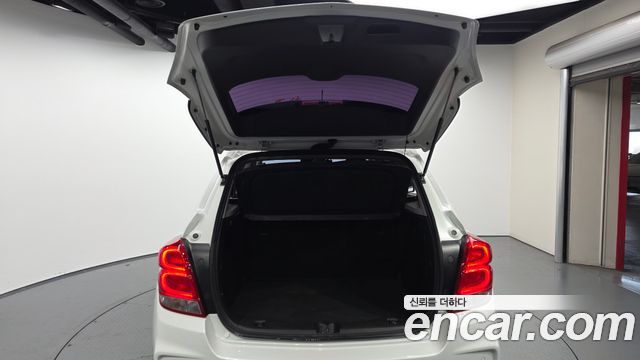 Chevrolet Korea Trax 2018 — photo 26