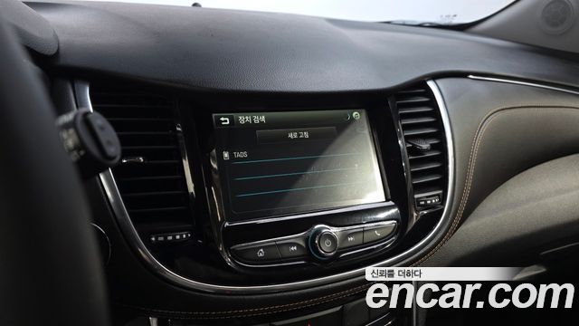 Chevrolet Korea Trax 2018 — photo 30