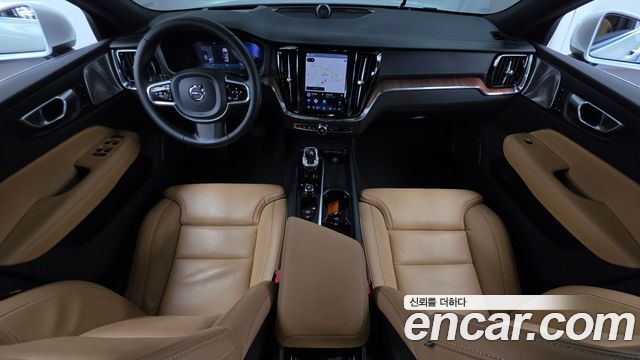 Volvo S60 2024 — photo 10