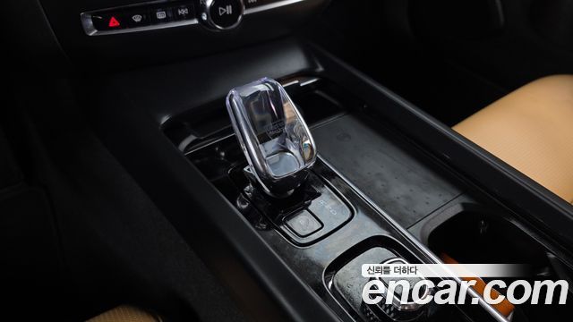 Volvo S60 2024 — photo 12
