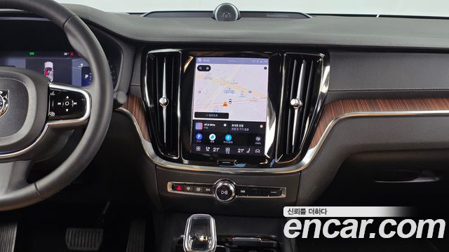 Volvo S60 2024 — photo 20