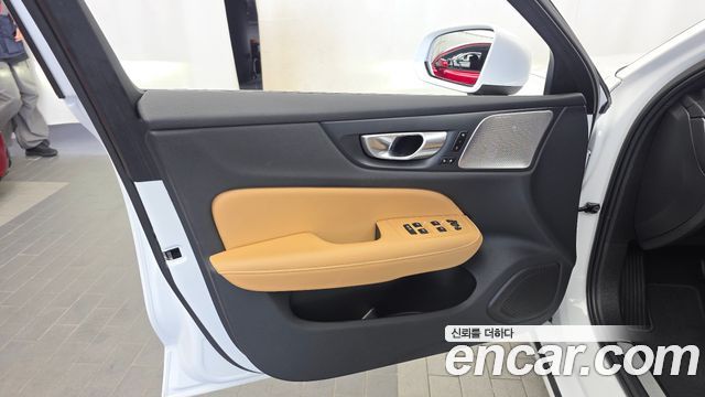 Volvo S60 2024 — photo 14
