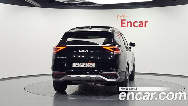 Kia Sportage 2022 — photo 4