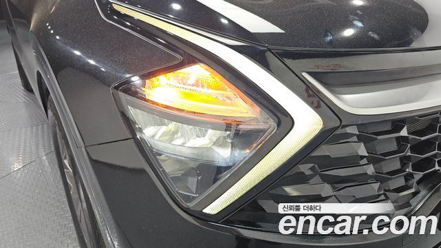 Kia Sportage 2022 — photo 8