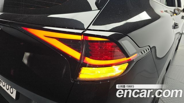 Kia Sportage 2022 — photo 9