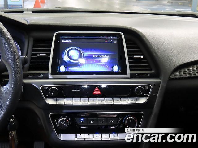 Hyundai Sonata 2018 — photo 11