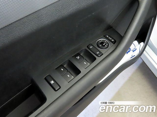 Hyundai Sonata 2018 — photo 17