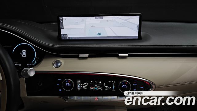 Genesis GV70 2023 — photo 19