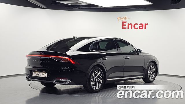 Hyundai Grandeur 2023 — photo 2